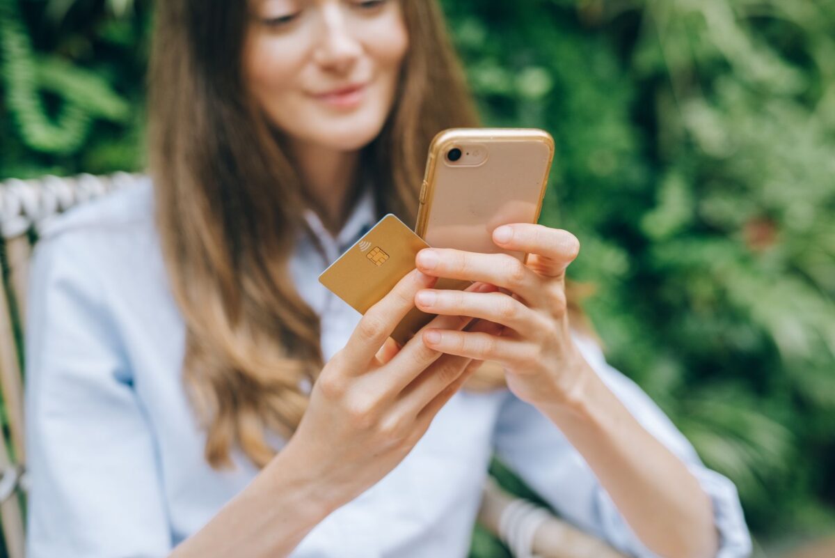revolut transfère comptes cas usage profil